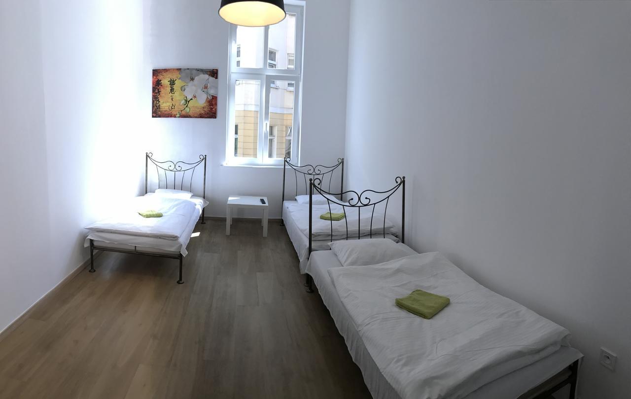 Green Hostel Πόζναν Εξωτερικό φωτογραφία