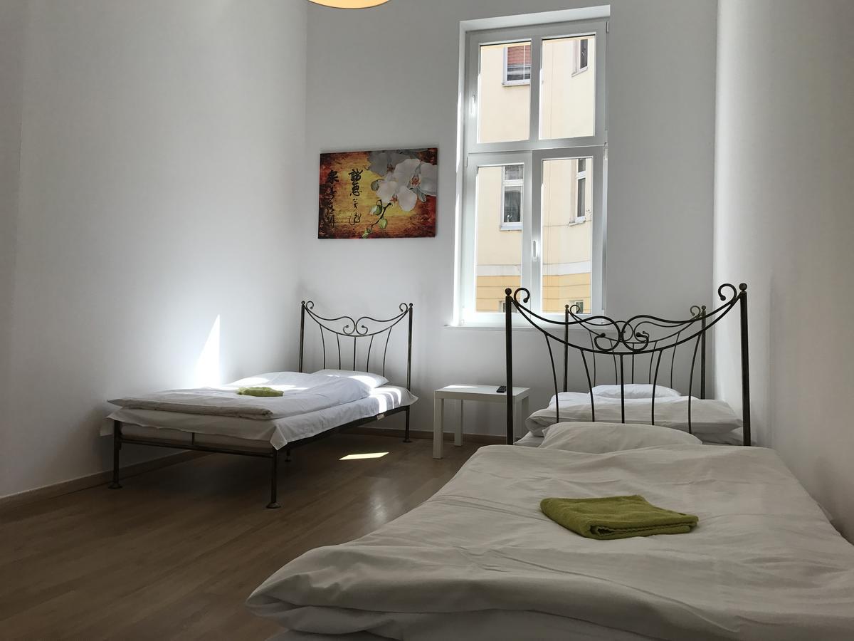 Green Hostel Πόζναν Εξωτερικό φωτογραφία