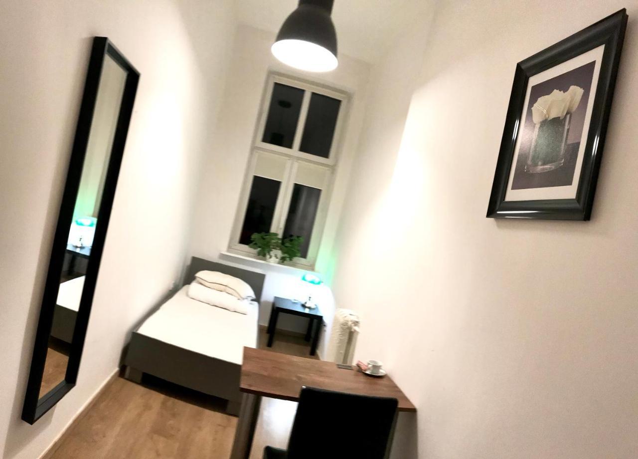 Green Hostel Πόζναν Εξωτερικό φωτογραφία