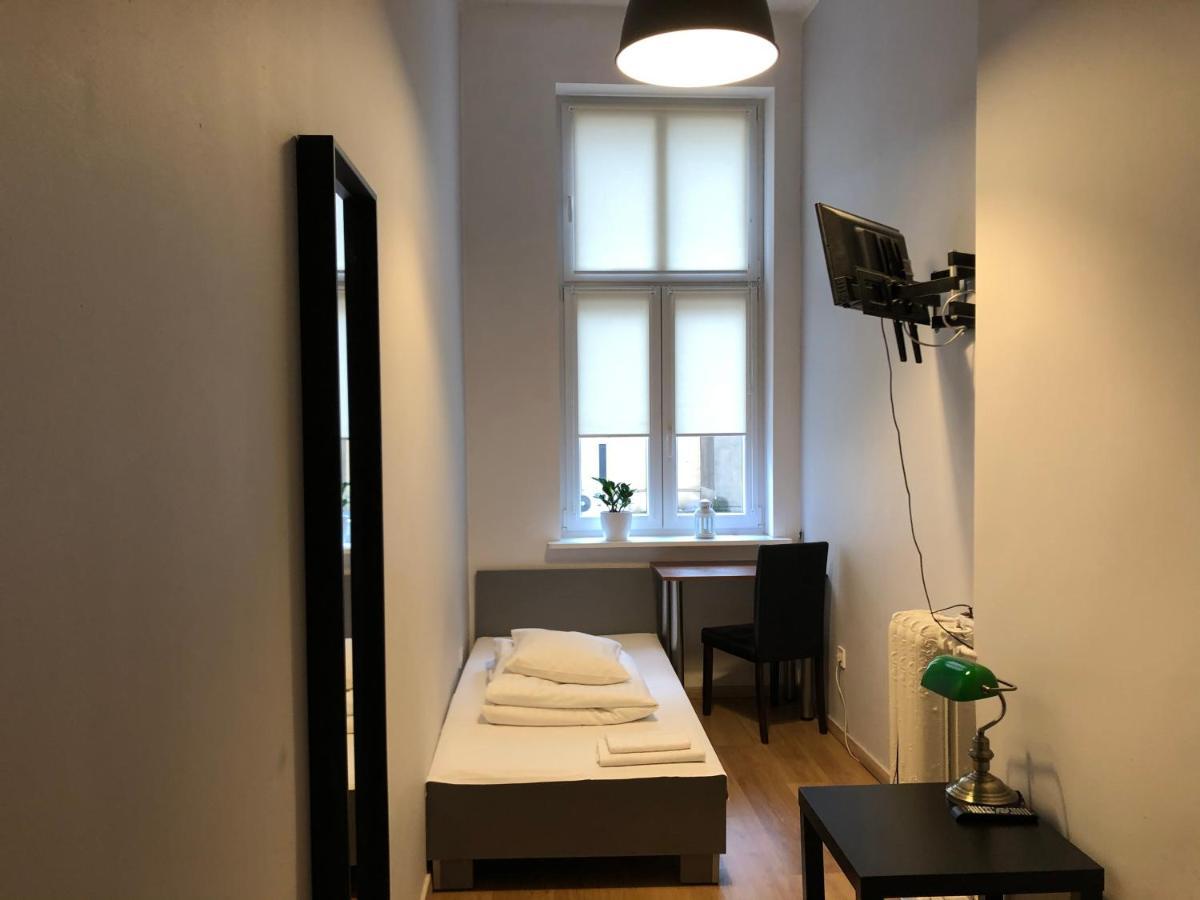 Green Hostel Πόζναν Εξωτερικό φωτογραφία